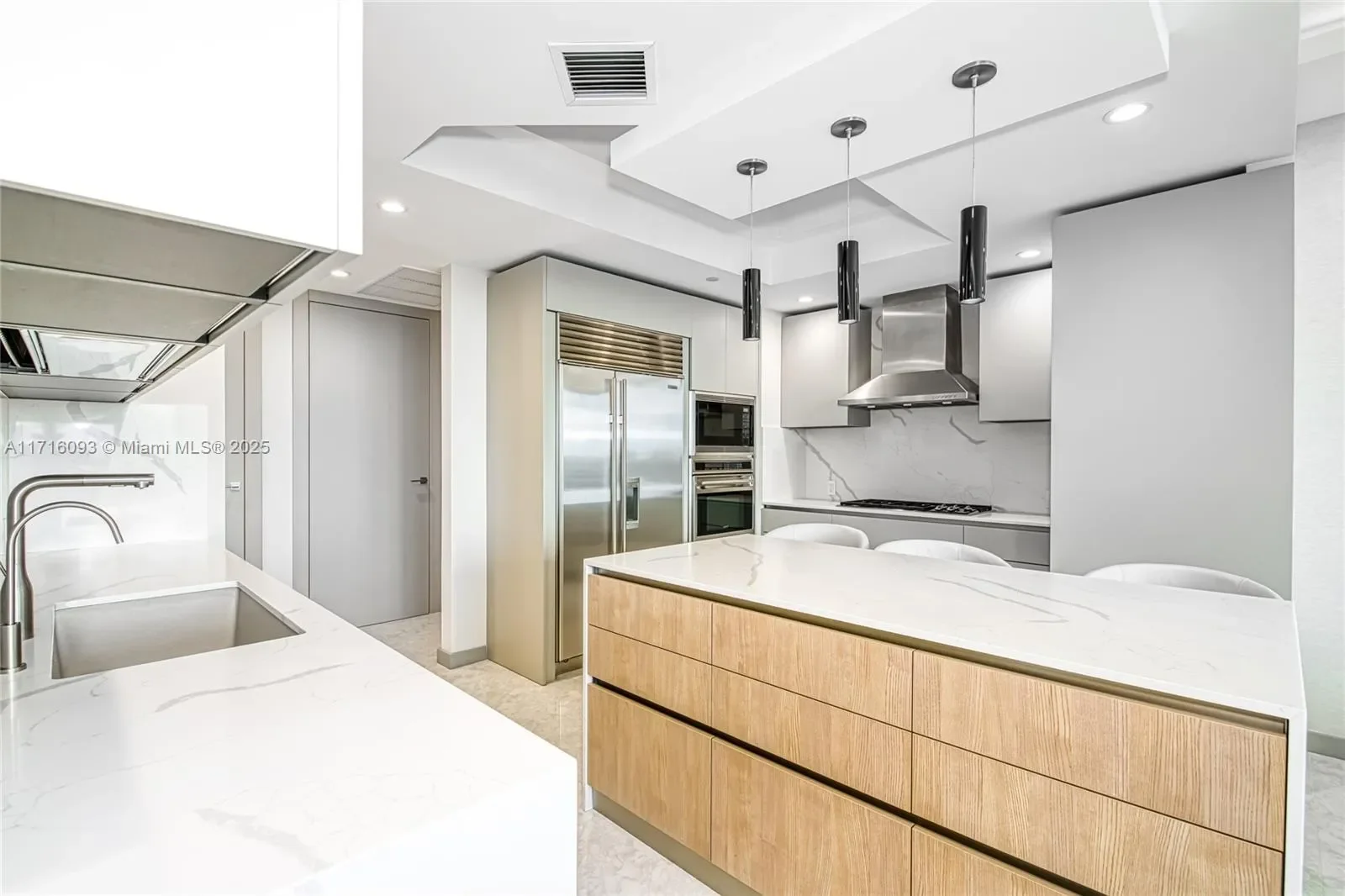 10295 Collins Ave 306, Bal Harbour, Florida, United States. - Photo 6