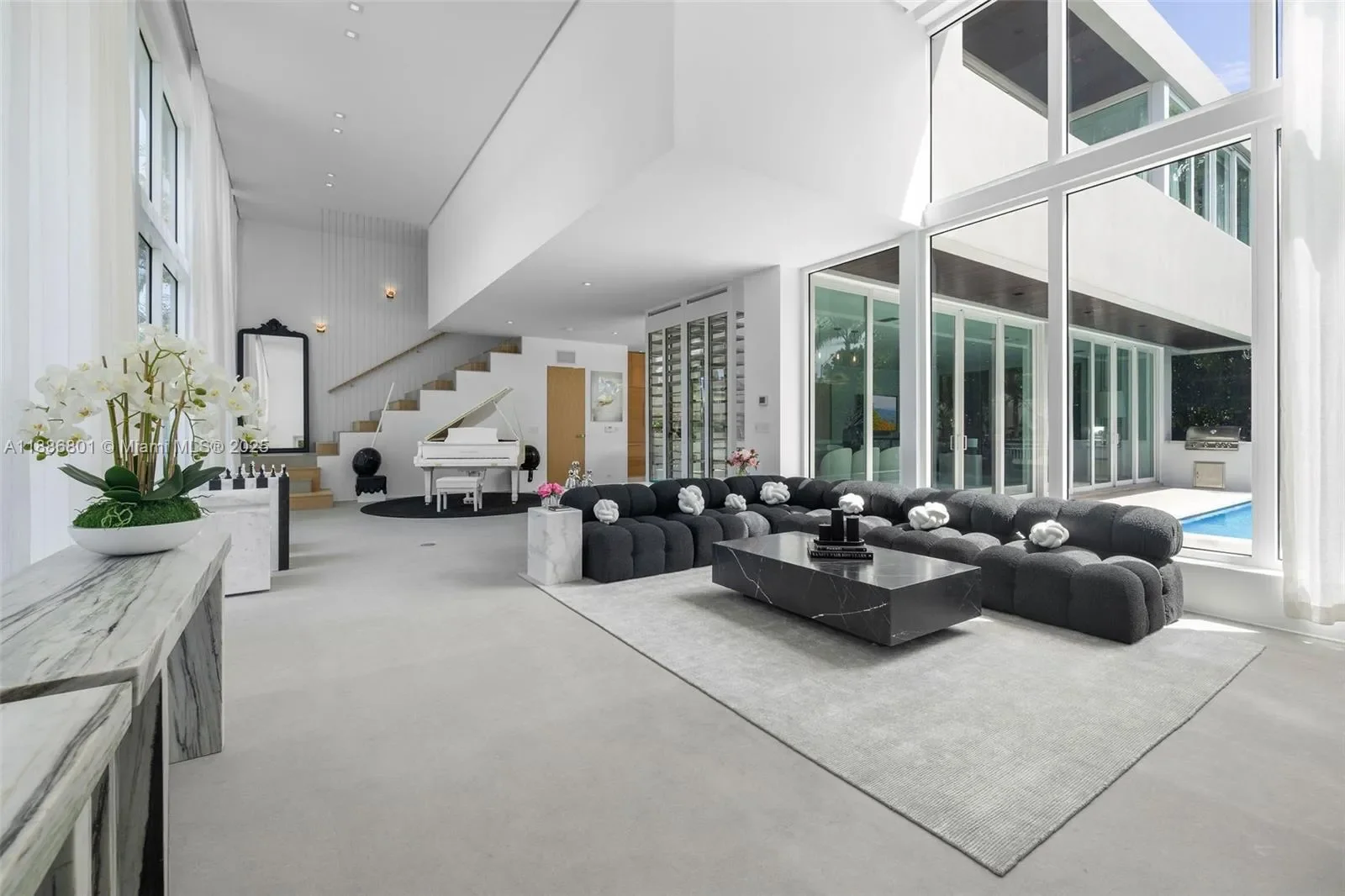 Gallery photo 2
