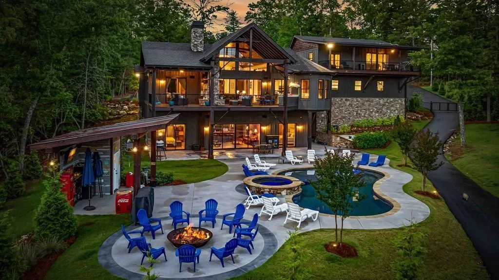 66 Rome Point, Blue Ridge, Georgia, United States. - Hero Image
