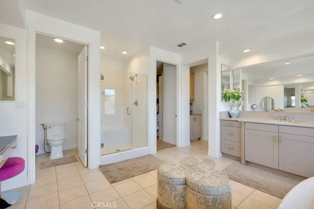 12356 Longacre, Granada Hills, CA, 91344, USA, Los Angeles, California, United States. - Photo 35