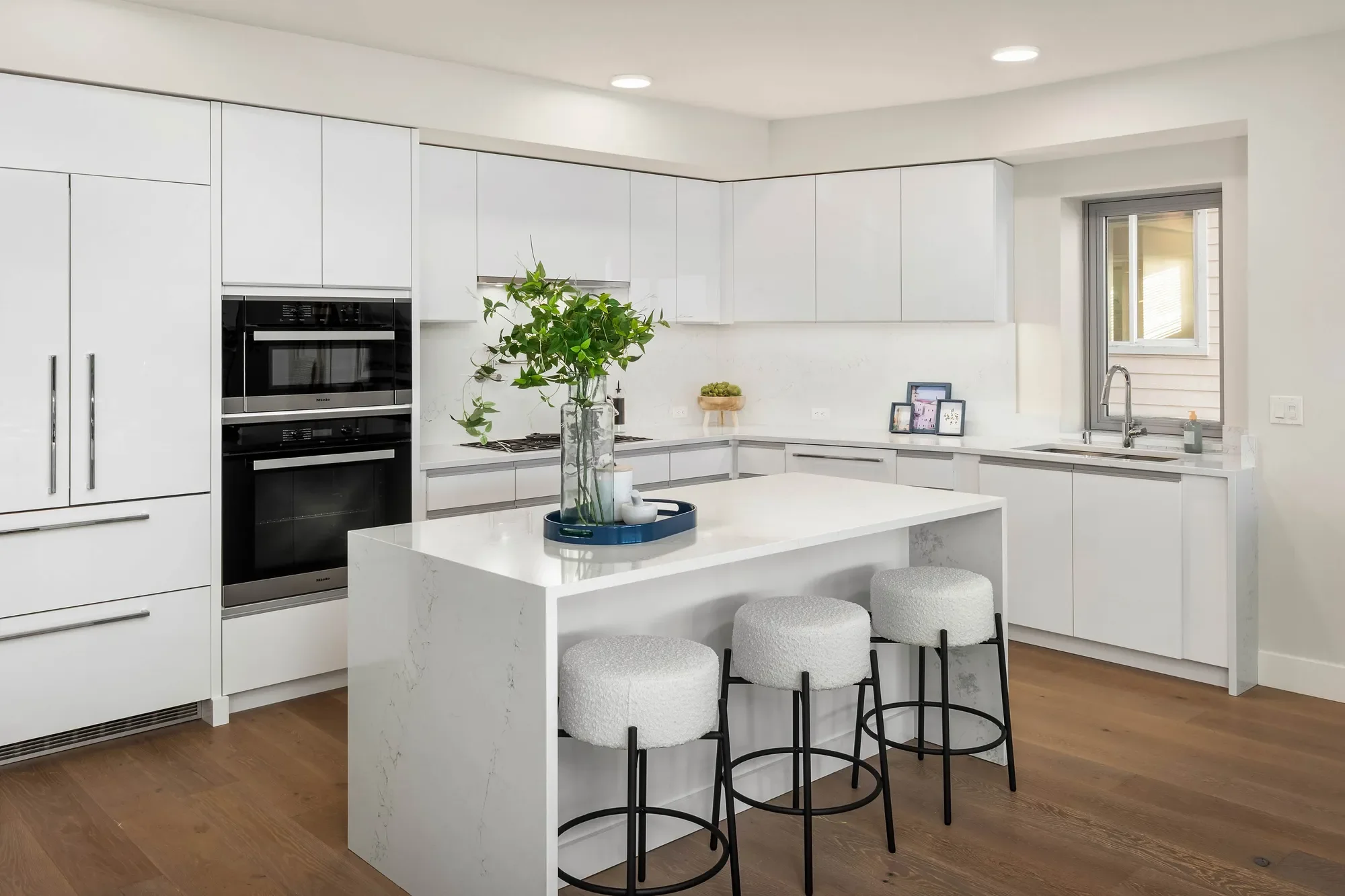 1250 Alki Ave SW Unit #2A , Seattle, WA 98116, Seattle, Washington, United States. - Photo 9