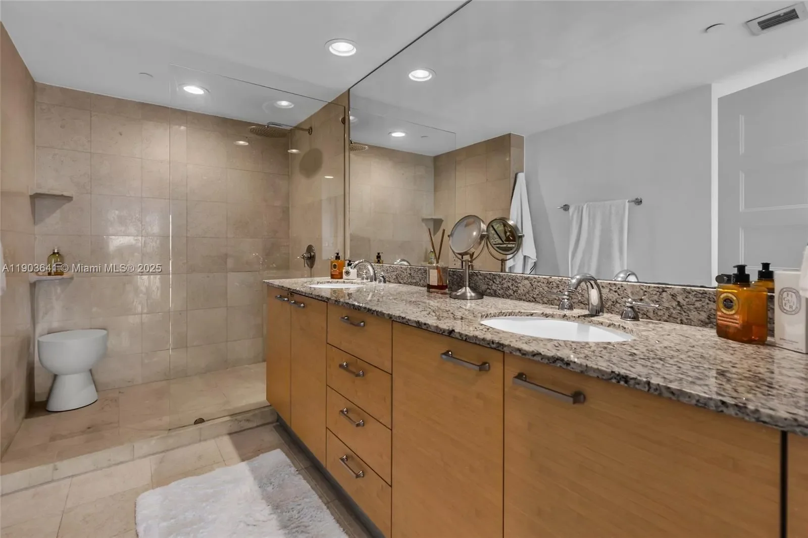 1800 S Ocean Dr 2207, Hallandale Beach, Florida, United States. - Photo 38