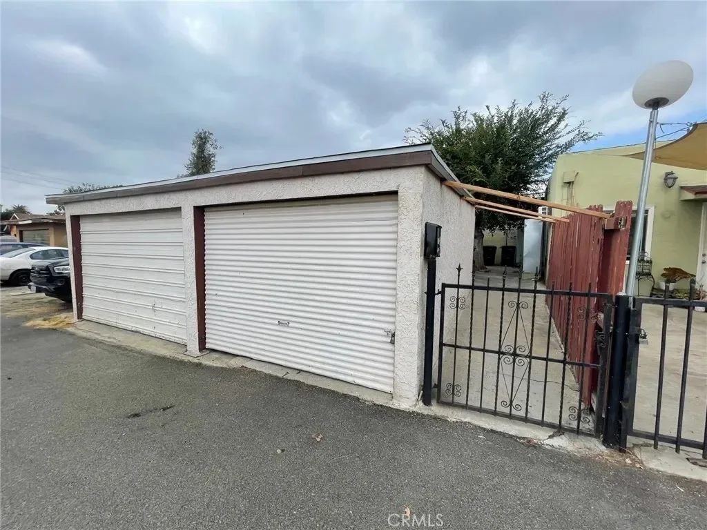 511 S Del Mar, San Gabriel, California, United States. - Photo 13