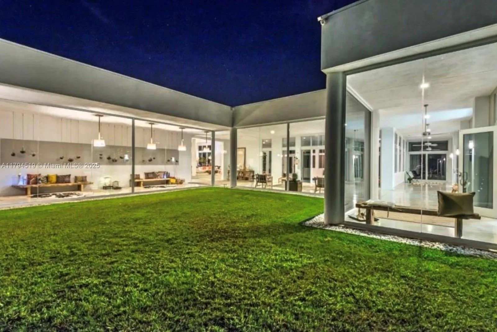 Gallery photo 6