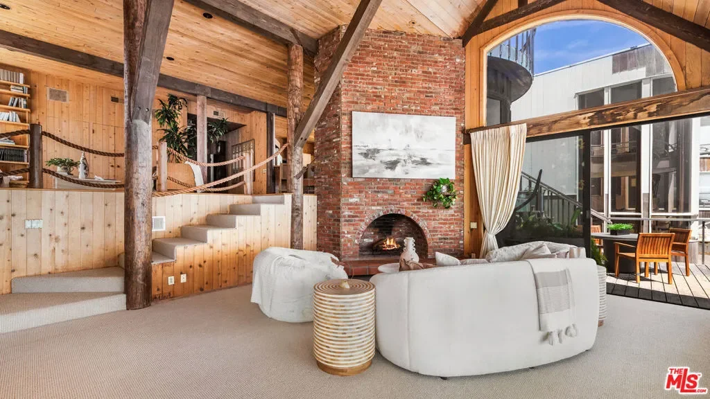 26902 Malibu Cove Colony Drive, Malibu, California, United States. - Photo 19