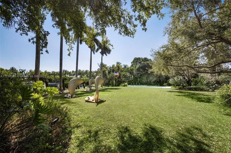 700 Arvida Pkwy, Coral Gables, Florida, United States. - Photo 26