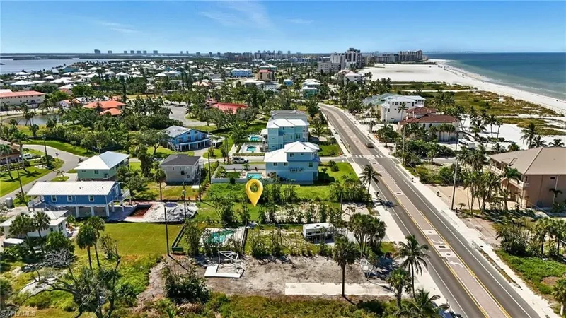 5865, Fort Myers Beach, Florida, United States. - Photo 12