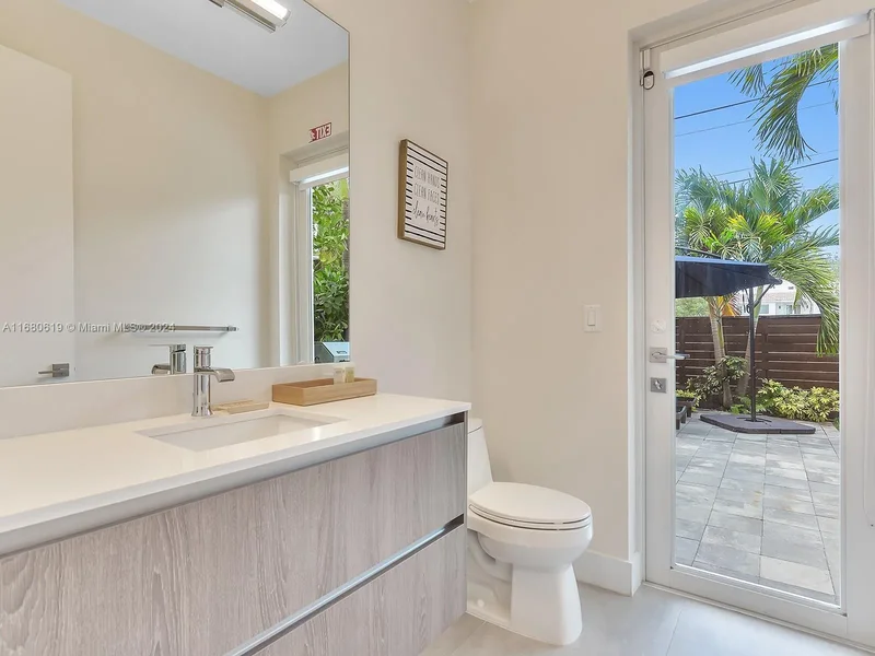 1808 Coral Ridge Dr 1808, Wilton Manors, Florida, United States. - Photo 47