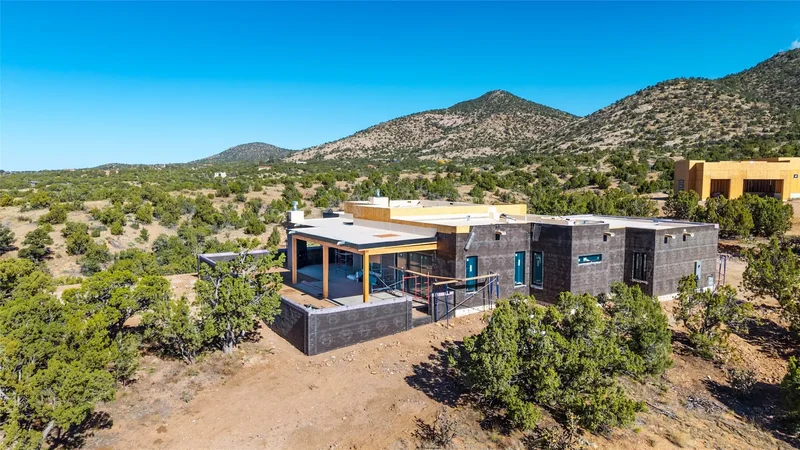 4 High Desert Vista, Santa Fe, NM 87505, Santa Fe, New Mexico, United States. - Photo 34
