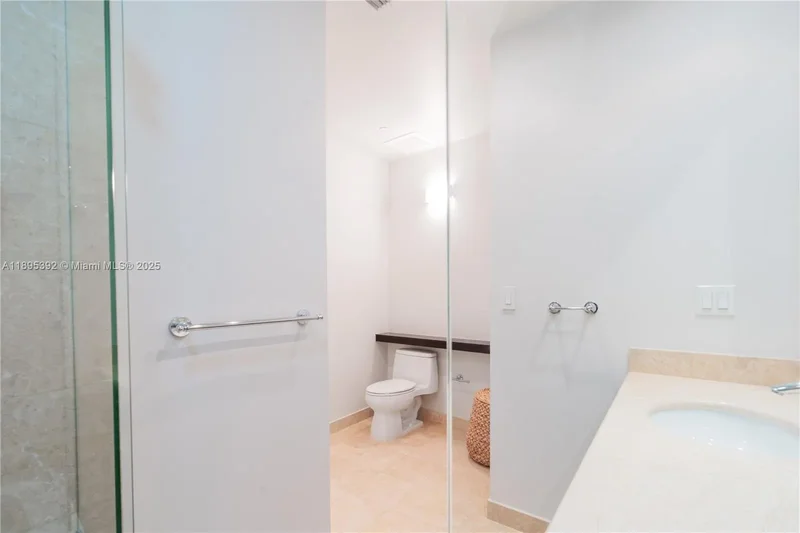 901 Brickell Key Blvd 3607, Miami, Florida, United States. - Photo 18