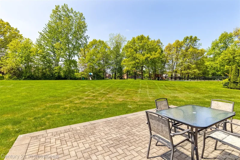 4136 Oakland Ridge Drive, LakeOrion, MI 48359, Pontiac, Michigan, United States. - Photo 60