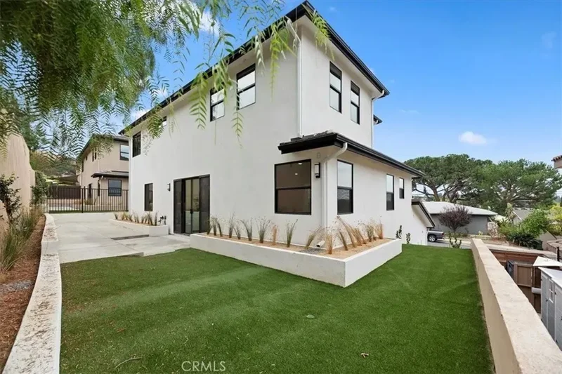 943 N Avenue 66, Los Angeles, California, United States. - Photo 54