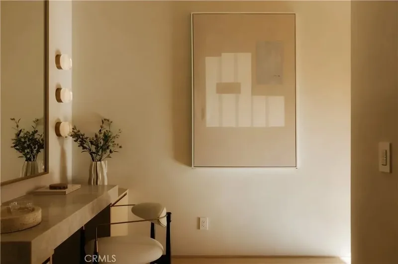4543 Densmore Avenue, Los Angeles, California, United States. - Photo 34