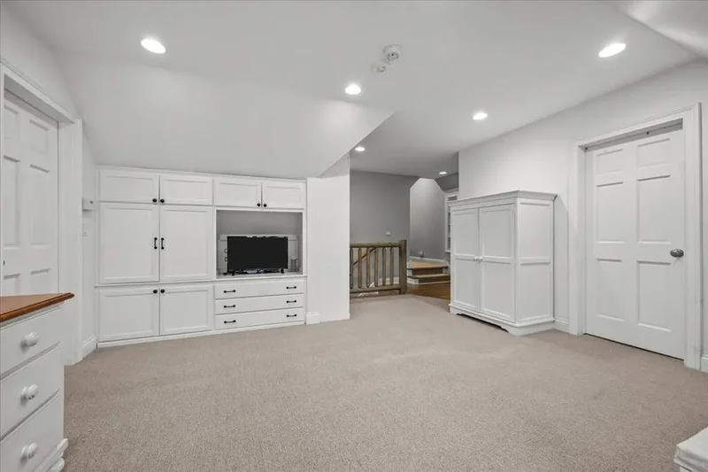 1315 Abington Cambs Drive, Lake Forest, IL, 60045, USA, Lake Bluff, Illinois, United States. - Photo 32