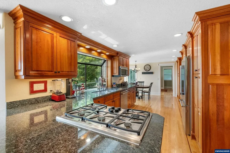 341 Maple Hill Dr NW, Salem, Oregon, United States. - Photo 16
