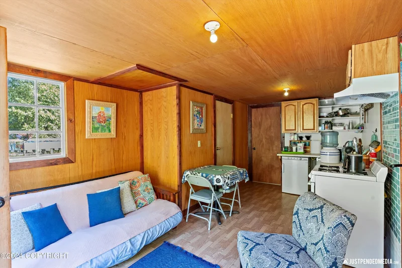 60995 Resurrection Creek Road, Hope, AK 99605, Hope, Alaska, United States. - Photo 28