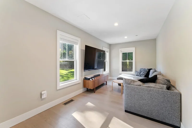 22 E Clinton Avenue, Irvington, NY 10533, Irvington, New York, United States. - Photo 27