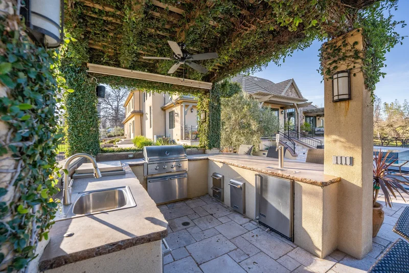 16300 Canto De Las Lupine Drive , Redding, CA 96001, Redding, California, United States. - Photo 19