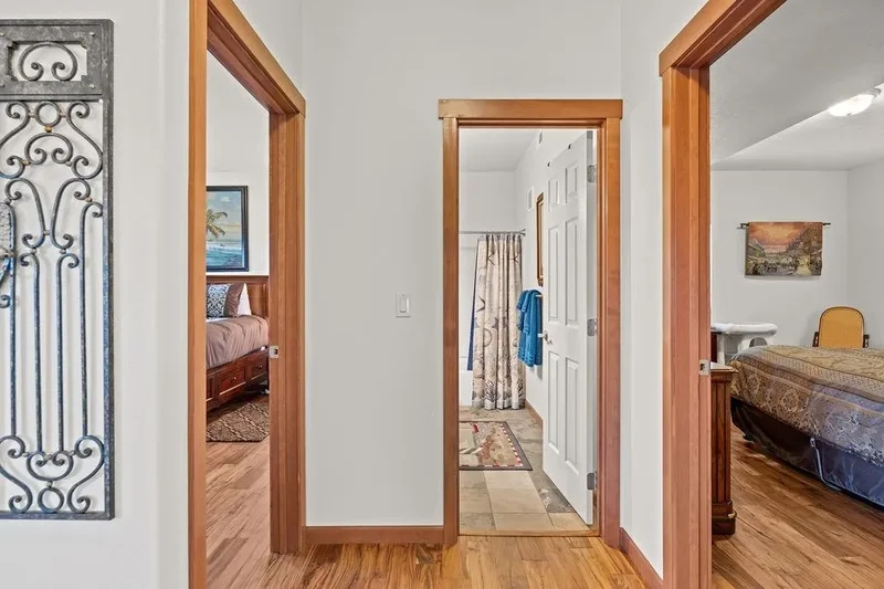 8918 E Clearview Ln, Spokane, WA 99217, Spokane, Washington, United States. - Photo 14