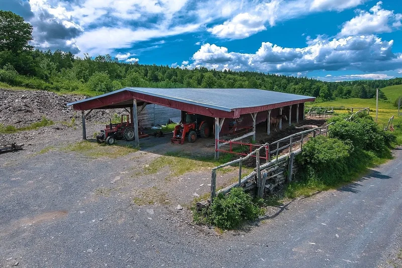 571-575 Rg St-Henri, Saint-Benoît-Labre, QC G0M1P0, Saint-Benoît-Labre, Quebec, Canada. - Photo 12
