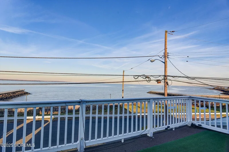 238 Shoreland Circle, Laurence Harbor, NJ 08879, Old Bridge Township, New Jersey, United States. - Photo 36