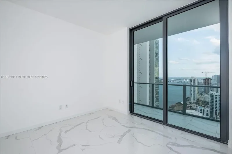 480 NE 31 St 3101, Miami, Florida, United States. - Photo 13