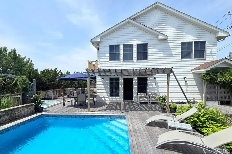 300 Lewis Walk, Yaphank, New York, United States. - Photo 23