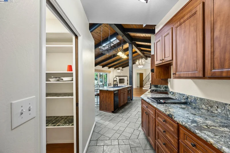 699 Fiesta Place, Hayward, California, United States. - Photo 49