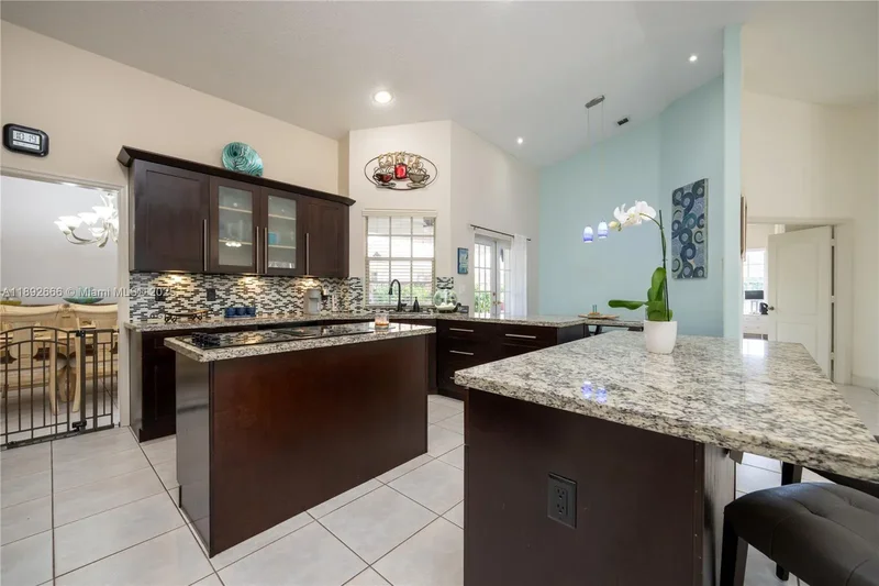 2275 SW 143rd Ct, Miami, Florida, United States. - Photo 2