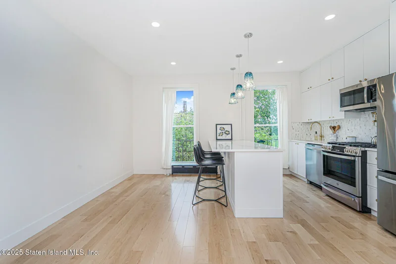 645 Carroll Street, New York, New York, United States. - Photo 32