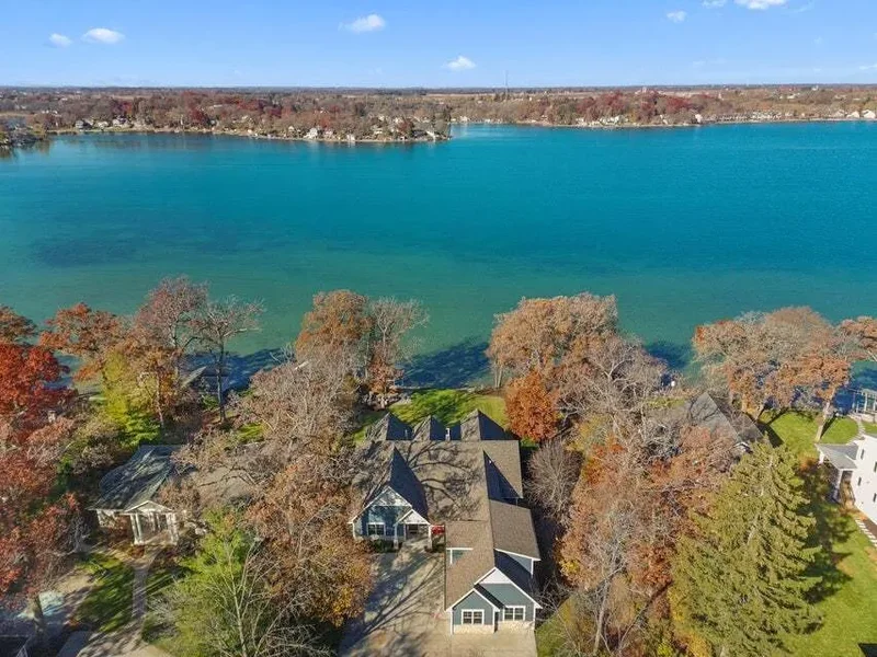 1615 E. Lake Shore Dr, Twin Lakes, WI, 53181, USA, Twin Lakes, Wisconsin, United States. - Photo 3
