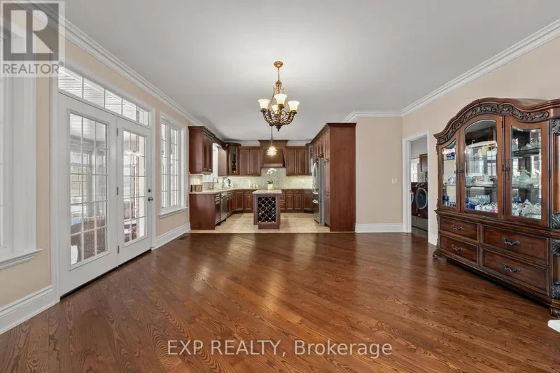 18 WOLFORD COURT, Georgina, Ontario, Canada. - Photo 17