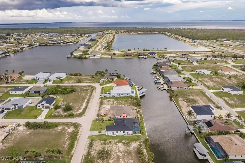 4113 NW 36th Terrace, Cape Coral, FL 33993, Cape Coral, Florida, United States. - Photo 49