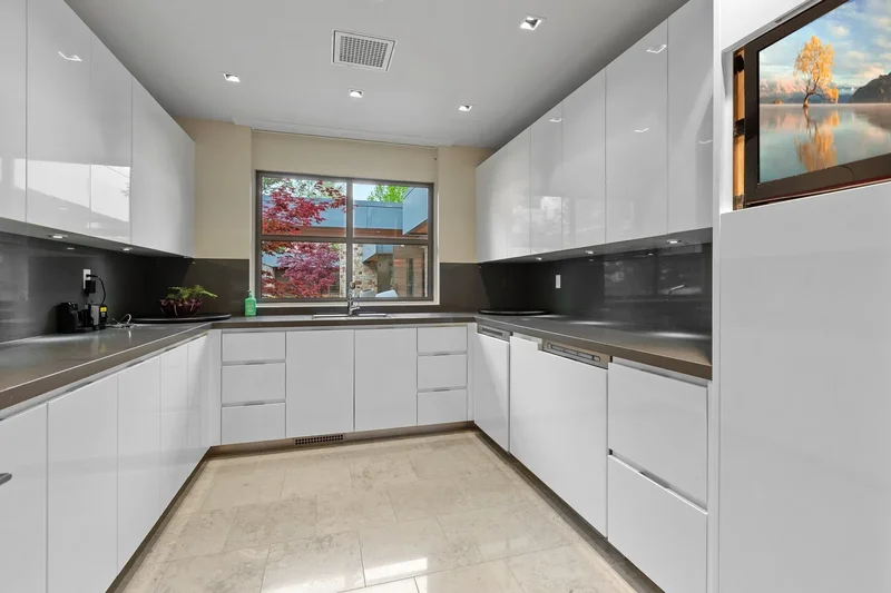 5468 W Carnelian Dr, Coeur d'Alene, ID 83814, Coeur d'Alene, Idaho, United States. - Photo 28