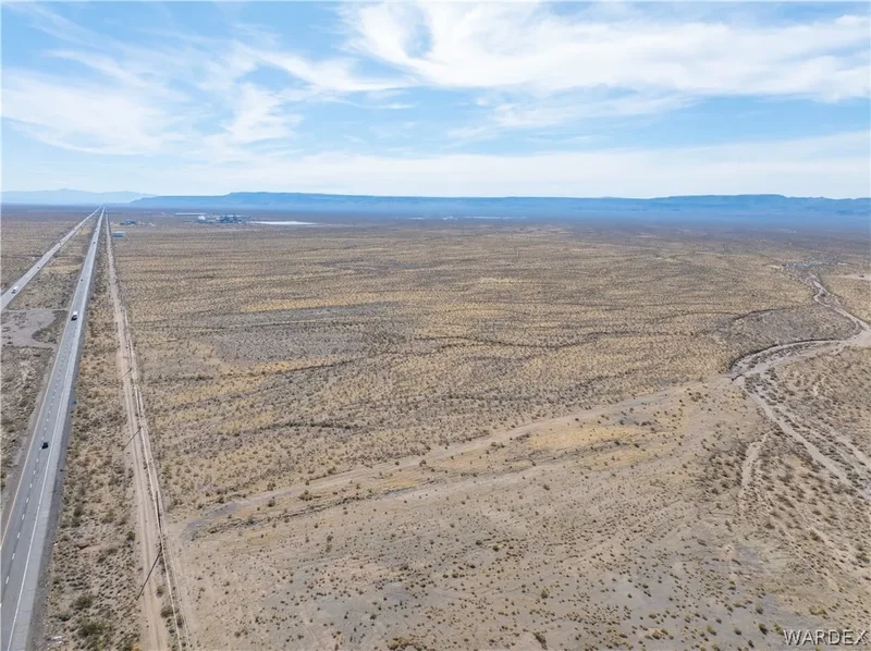 0 I-40 76, Kingman, AZ 86401, Golden Valley, Arizona, United States. - Photo 13