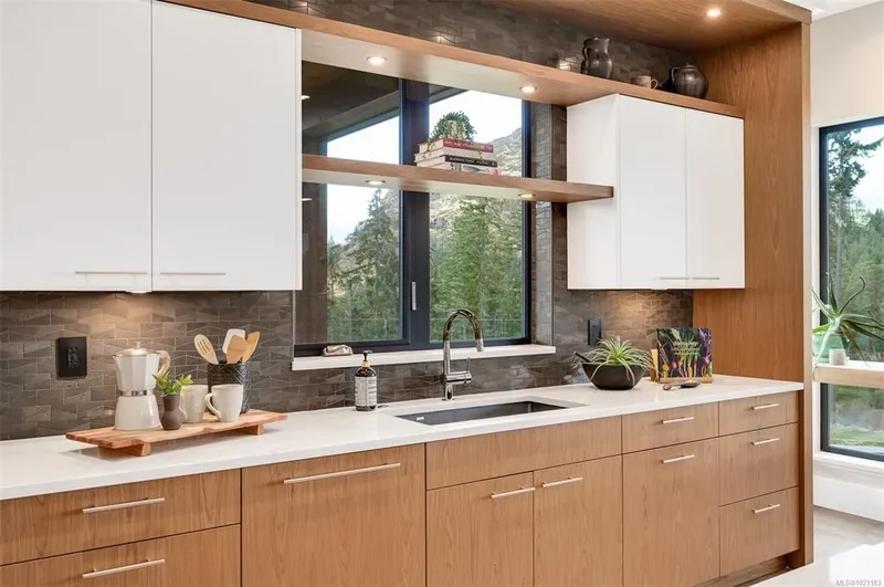 2022 Pebble Dr, Langford, BC, V9B0T4, CANADA, Langford, British Columbia, Canada. - Photo 2