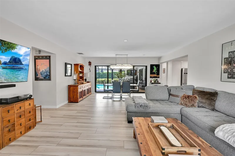 5281 NE 19th Ave, Fort Lauderdale, FL 33308, Fort Lauderdale, Florida, United States. - Photo 5