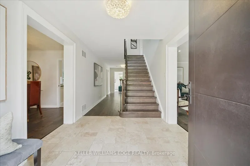 2098 Mississauga Road, Mississauga, ON L5H 2K6, Mississauga, Ontario, Canada. - Photo 3