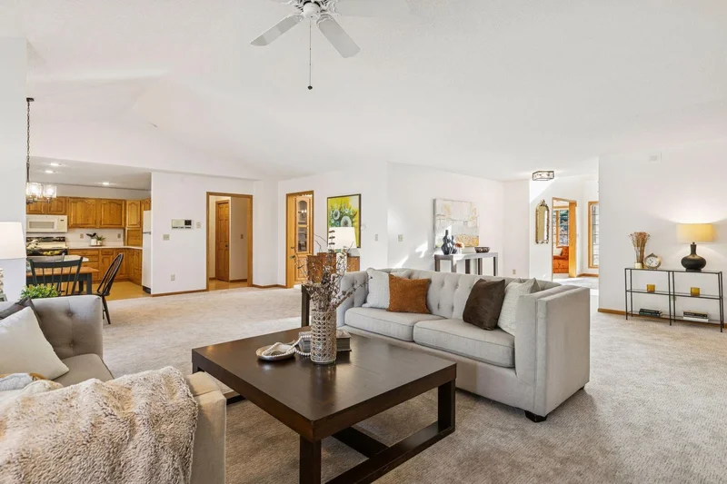 703 Wesley Ln, Mendota Heights, MN 55118, West Saint Paul, Minnesota, United States. - Photo 19
