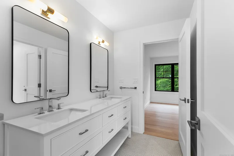 170 Oronoque Lane, #85, Stratford, CT, 06614, USA, Stratford, Connecticut, United States. - Photo 6