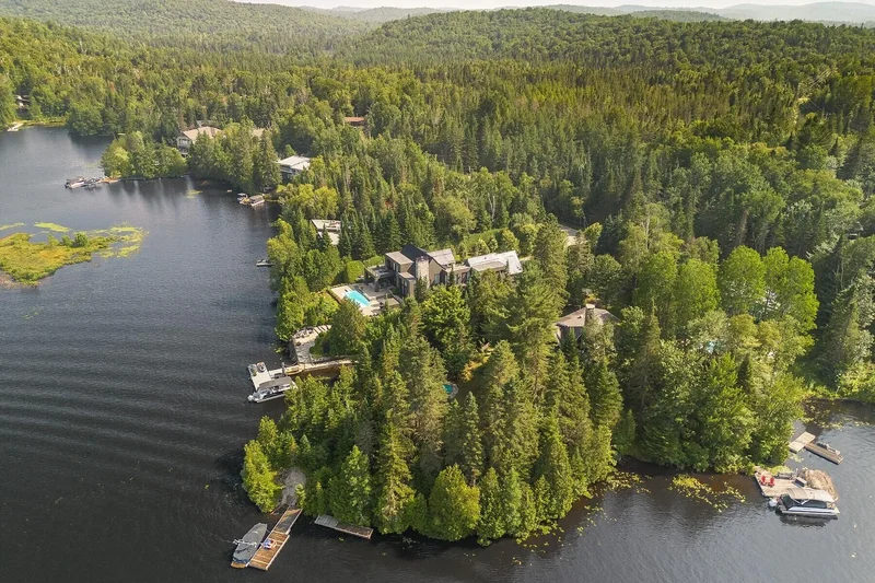 8 Place d'Artois, Estérel, QC J0T1E0, Estérel, Quebec, Canada. - Photo 33