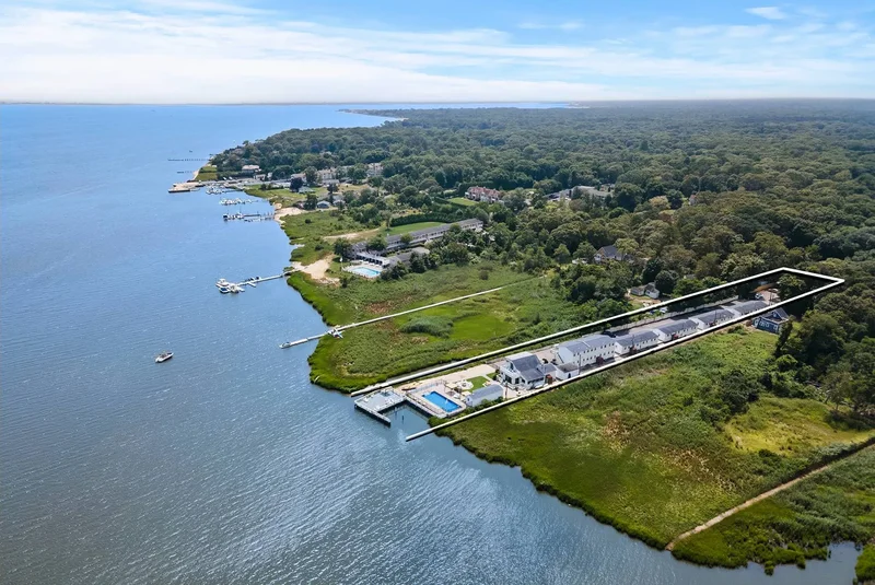 West Tiana Road, Hampton Bays, New York, United States. - Photo 10