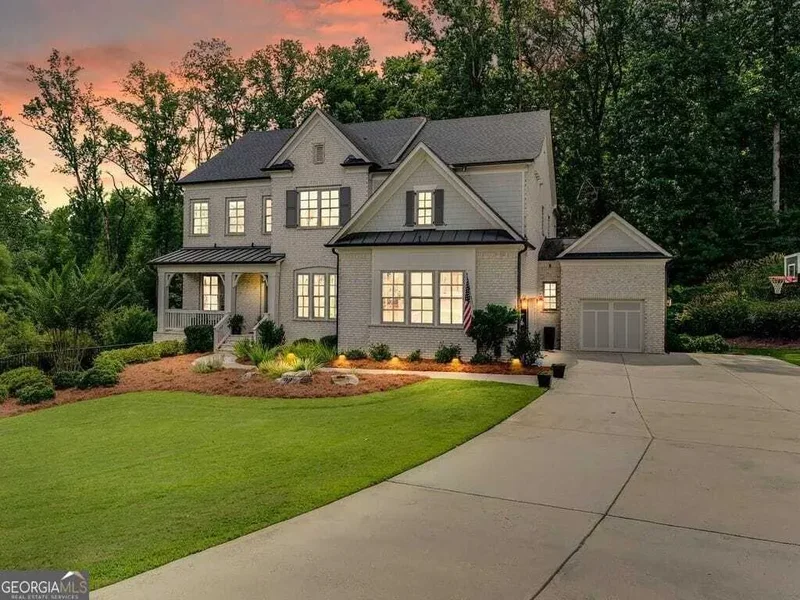 Single Family for sale in Milton