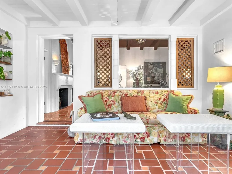 856 Tyler St, Hollywood, Florida, United States. - Photo 25