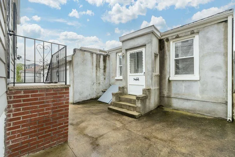226-10 147th Avenue, New York, New York, United States. - Photo 26