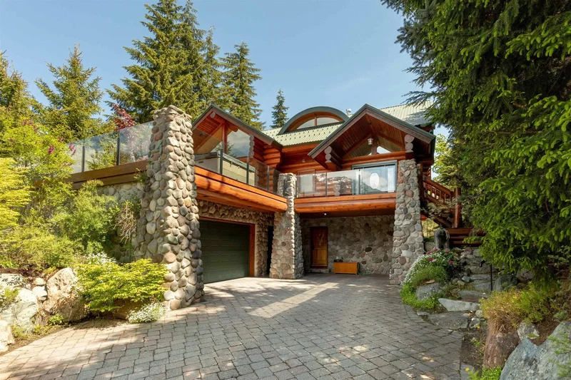 6361 Fairway Drive, Whistler, British Columbia, Canada. - Photo 7