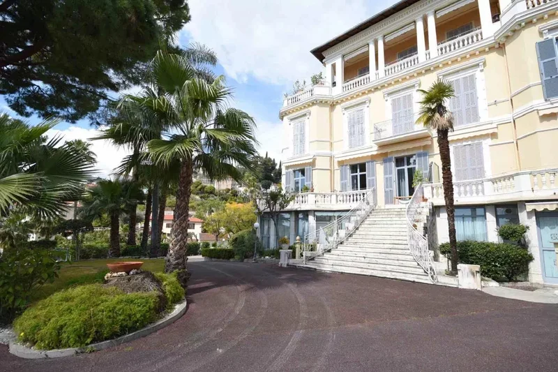 Menton, Provence-Alpes-Côte d'Azur, France. - Photo 12