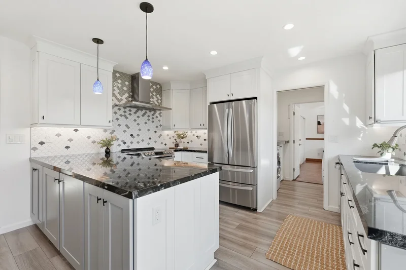 24238 Postmaster Avenue , Los Angeles, CA 90710, Los Angeles, California, United States. - Photo 3