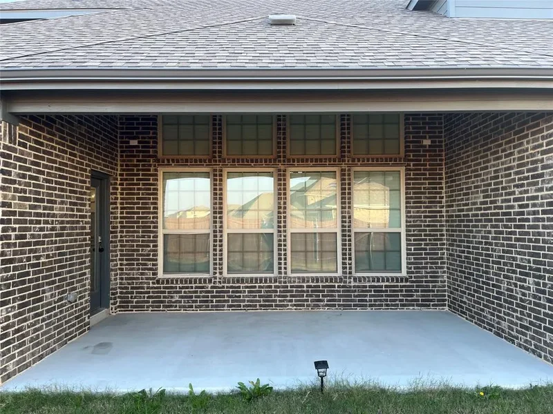 2409 Park Oaks Drive, Midlothian, Texas, United States. - Photo 9