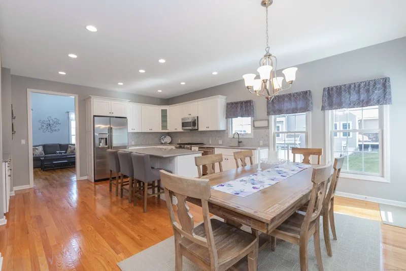 112 Periwinkle Drive, 112, Middlebury, CT 06762, Middlebury, Connecticut, United States. - Photo 79